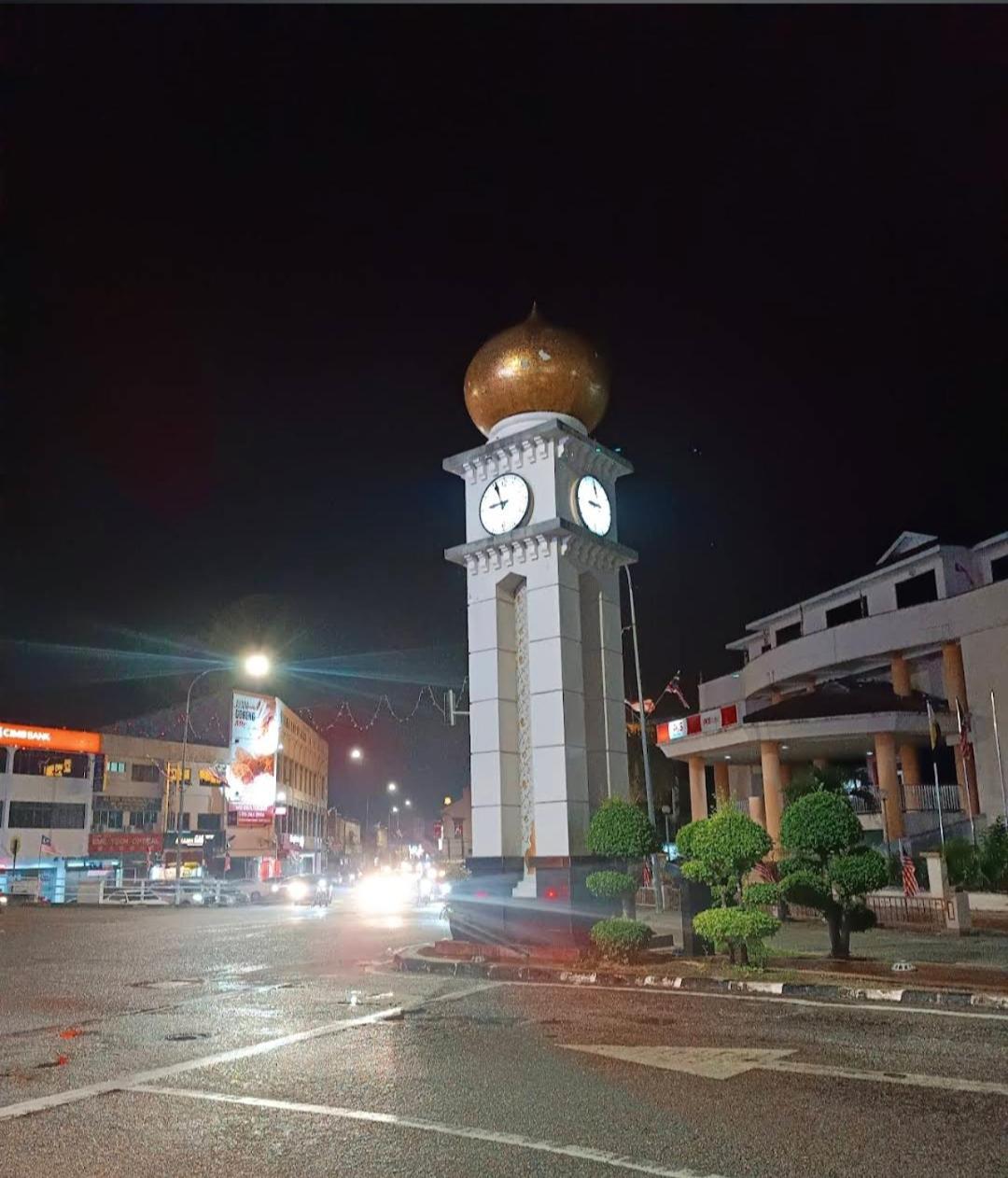 Homestay Rezeki Batu Gajah Exterior photo
